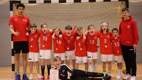 Erfolgreiche Turnierteilnahme bei „100 Jahre Handball in Coswig“